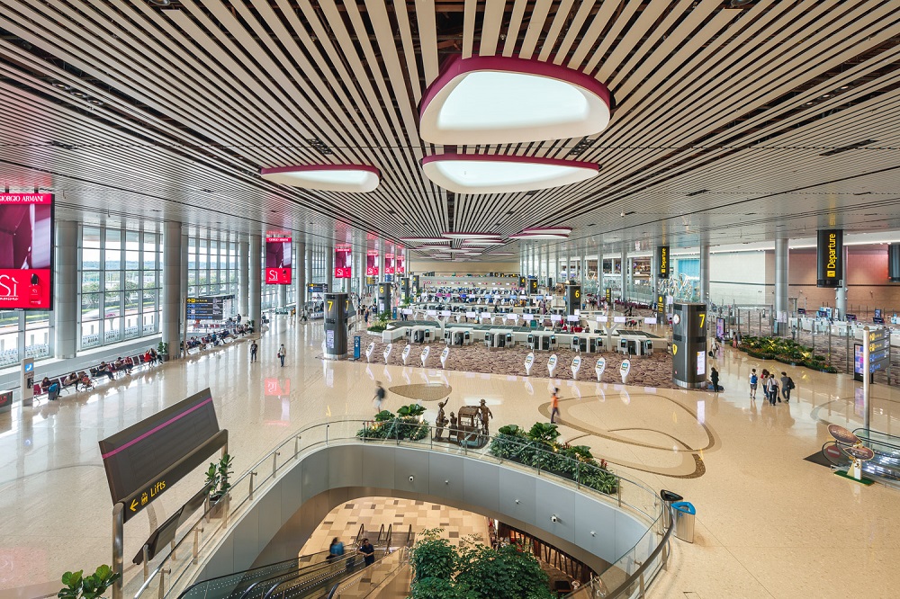 changi airport terminal 4 departure hall